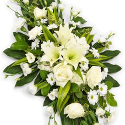 Aranajment floral capac sicriu alb pur