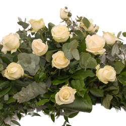 Aranjament funerar capac sicriu Trandafiri albi