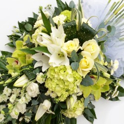 Buchet funerar alb verzui