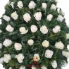 Coroana funerara din trandafiri albi
